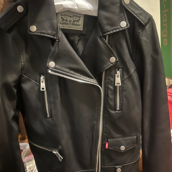 Levi's Jackets & Blazers - Levi's Women's Classic Black Leather Biker Jacket